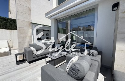 Вторичное жилье - Вилла - Lomas de Cabo Roig - Ломас де Кабо Роиг