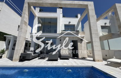 Вторичное жилье - Вилла - Lomas de Cabo Roig - Ломас де Кабо Роиг