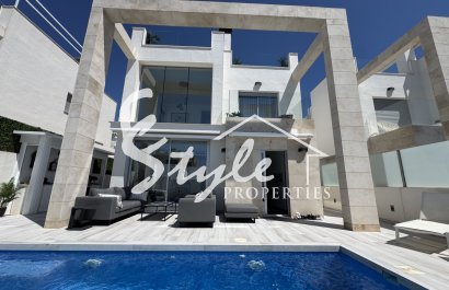 Вторичное жилье - Вилла - Lomas de Cabo Roig - Ломас де Кабо Роиг