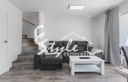 Resale - Apartamento - Torrevieja - Lago Jardin