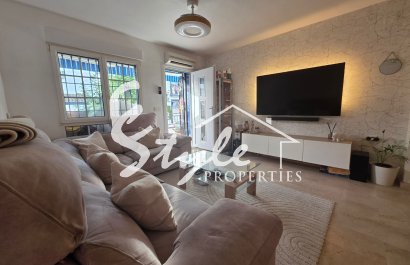 Вторичное жилье - Apartamento - Villamartin, Orihuela Costa - Вилламартин