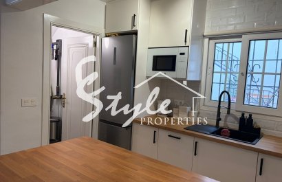 Вторичное жилье - Apartamento - Villamartin, Orihuela Costa - Вилламартин