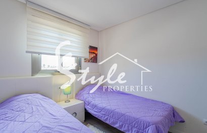Resale - Apartamento - Orihuela-Costa - Los Dolses