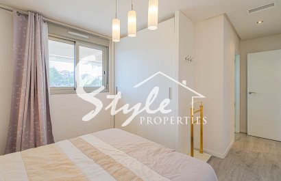 Resale - Apartamento - Orihuela-Costa - Los Dolses