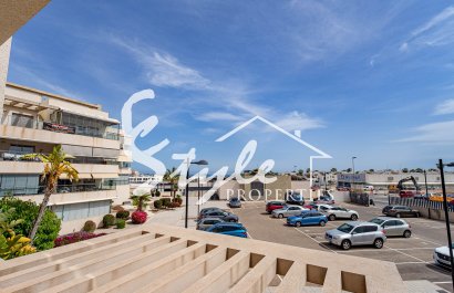 Resale - Apartamento - Orihuela-Costa - Los Dolses