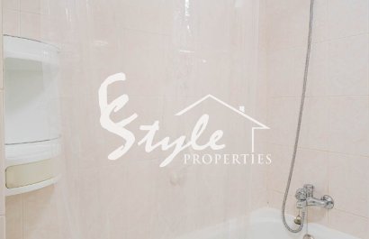 Resale - Apartamento - Torrevieja