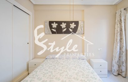 Resale - Apartamento - Torrevieja