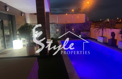 Reventa - Villa - Orihuela-Costa - Entre Naranjos Vistabella Golf