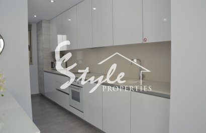 Resale - Villa - Villamartín - Villamartin