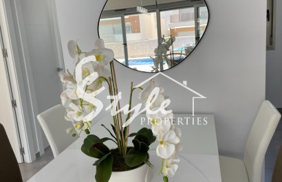 Resale - Villa - Villamartín - Villamartin