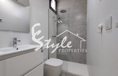 Resale - Villa - Villamartín - Villamartin