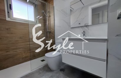 Resale - Villa - Villamartín - Villamartin