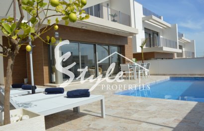 Resale - Villa - Villamartín - Villamartin