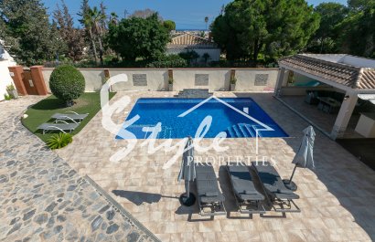Reventa - Villa - Campoamor - Lomas de Don Juan