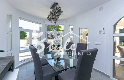 Reventa - Villa - Campoamor - Lomas de Don Juan