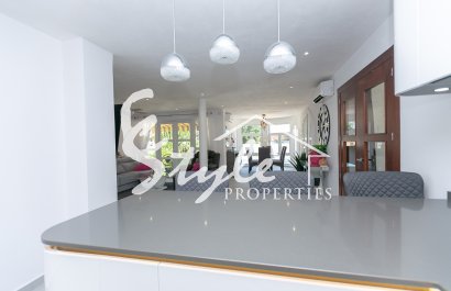 Reventa - Villa - Campoamor - Lomas de Don Juan