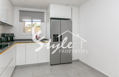 Reventa - Villa - Campoamor - Lomas de Don Juan