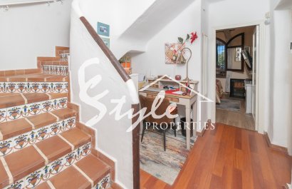 Resale - Semi-Detached Villa - Villamartin, Orihuela Costa - Fortuna