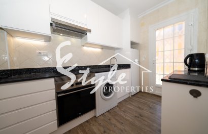 Resale - Villa - Playa Flamenca - Sportcentre