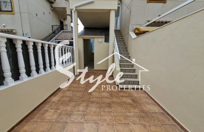 Resale - Apartamento - Playa Flamenca - Res. San Antonio