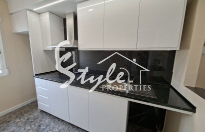 Resale - Apartamento - Playa Flamenca - Res. San Antonio