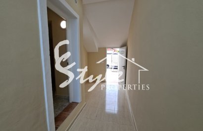 Resale - Apartamento - Playa Flamenca - Res. San Antonio