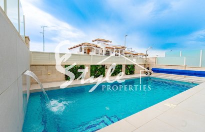 Resale - Villa - Punta Prima