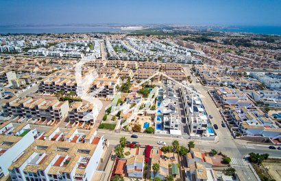 Resale - Villa - Punta Prima