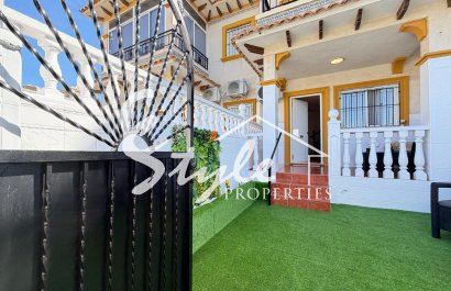 For sale townhouse close to Punta Prima Beach, Orihuela Costa, Costa Blanca. ID 2647