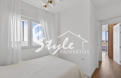 Resale - Apartment Penthouse - Orihuela-Costa - Punta Prima
