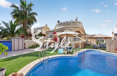 Resale - Villa - Alicante - Monte Y Mar