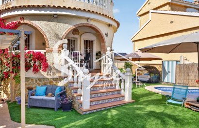 Resale - Villa - Alicante - Monte Y Mar