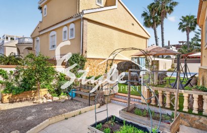 Resale - Villa - Alicante - Monte Y Mar