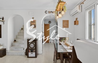 Resale - Villa - Alicante - Monte Y Mar