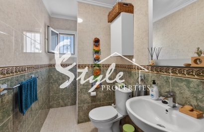 Resale - Villa - Alicante - Monte Y Mar