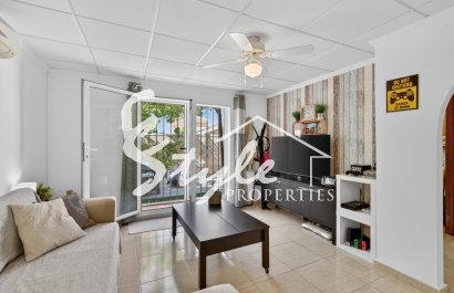 Resale - Villa - Alicante - Monte Y Mar