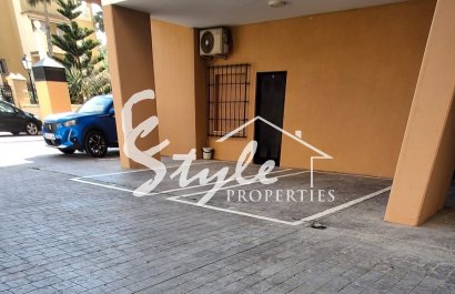 Resale - Apartamento - Torrevieja - Playa de los locos