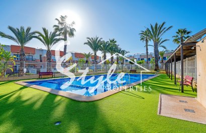 Вторичное жилье - Adosado - Orihuela-Costa - Лос Дольсес