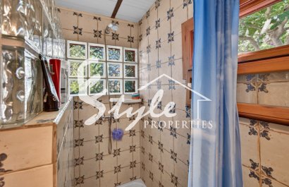 Resale - Villa - Orihuela-Costa - Orihuela Center
