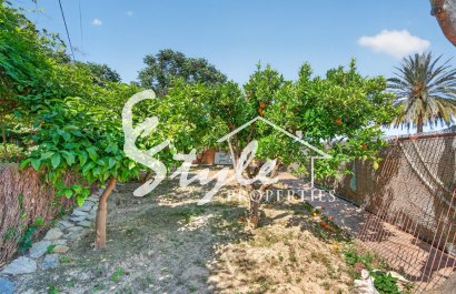 Resale - Villa - Orihuela-Costa - Orihuela Center