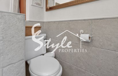 Resale - Villa - Orihuela-Costa - Orihuela Center