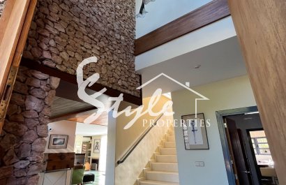 Resale - Villa - Dehesa de campoamor - Campoamor