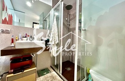 Resale - Apartamento - Punta Prima