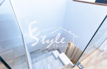 Resale - Apartamento - Torrevieja