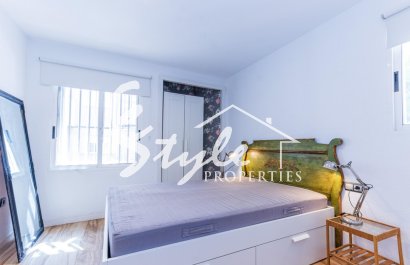 Resale - Apartamento - Torrevieja