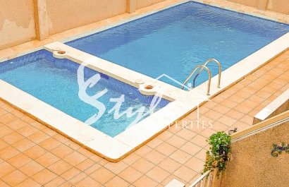 Resale - Apartamento - Torrevieja
