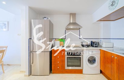 Resale - Apartamento - Punta Prima