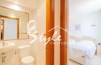Resale - Apartamento - Punta Prima