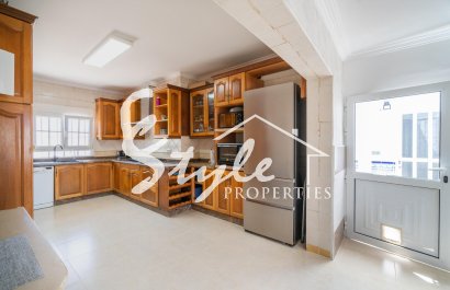 Resale - Villa - Torrevieja - Torreta florida