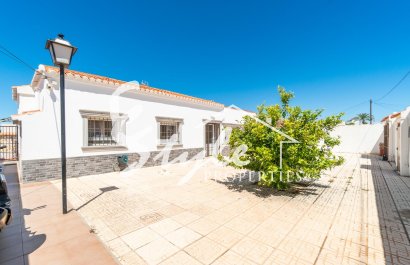 Resale - Villa - Torrevieja - Torreta florida